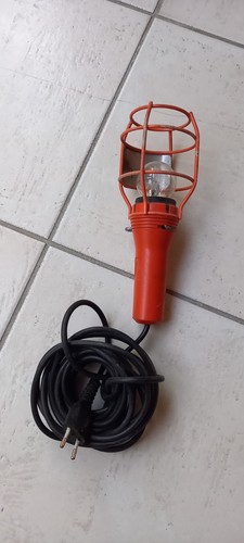 Ancienne lampe baladeuse - lampe,