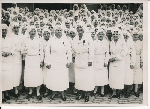 Paris 1930 infirmière - c.,