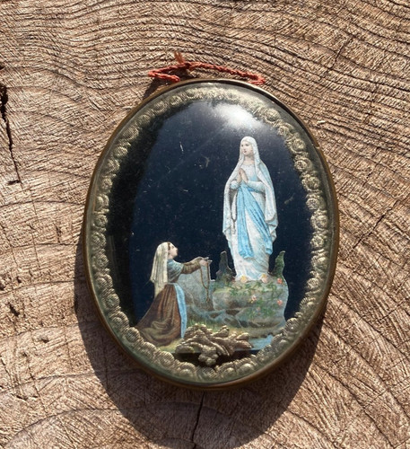 Lourdes apparition cadre - lourdes,