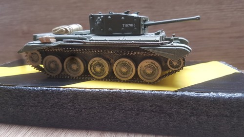 Militaire corgi cromwell - corgi,