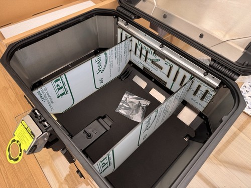 Top box dividers for givi - dividers,