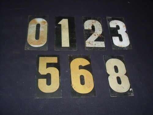 Chiffres tole d epoque - chiffres,