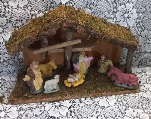 Creche garnie avec - garnie, santons