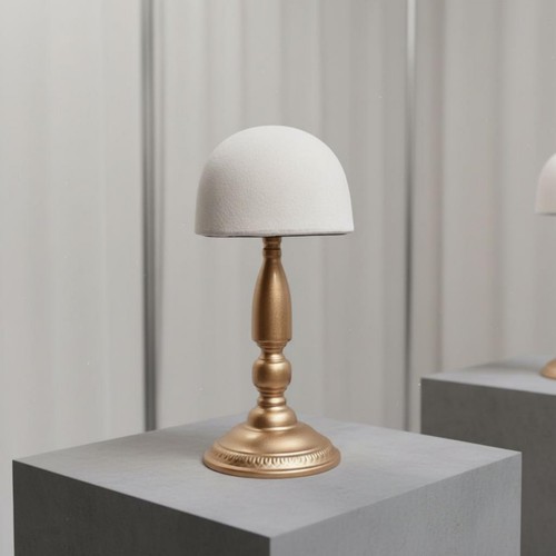 Porte chapeau sur pied - porte-chapeau,