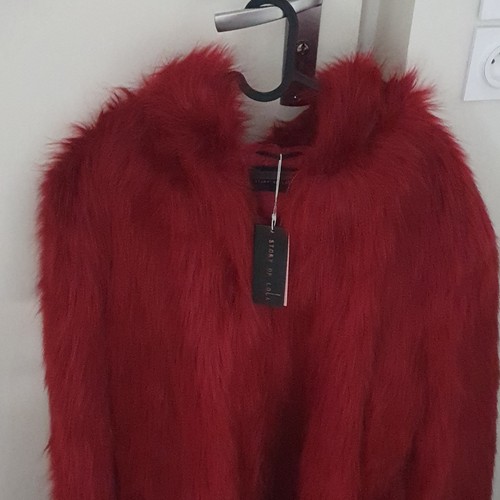 Story lola veste - story,