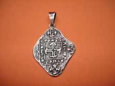 Pendentif Médaille Croix de Style Médiéval