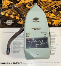 Bruel & Kjaer  Sonomètre  Sound Level Meter Type 2219