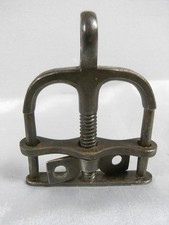 🇫🇷 POUCETTE FER FORGE