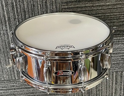 Pearl vintage pouces - pearl, metal