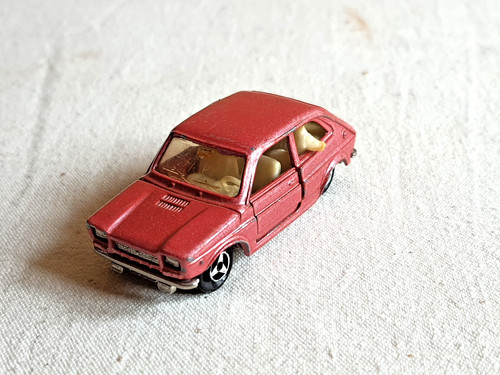 Majorette fiat 127 rose - majorette,