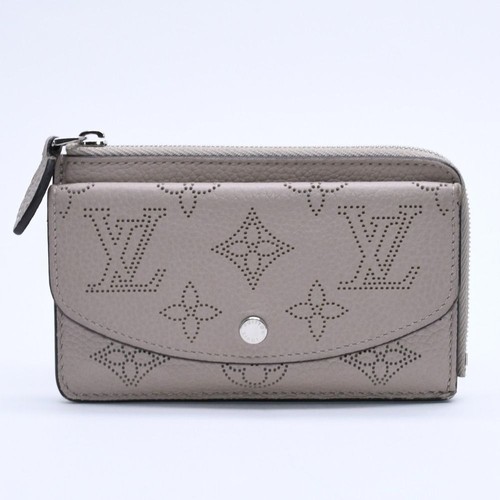 Louis vuitton - louis,