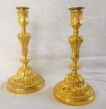 Paire de bougeoirs flambeaux