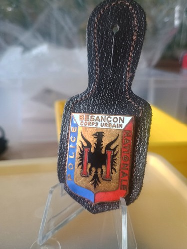 Insigne métal police