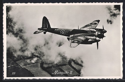 Avion combat britannique - ak,