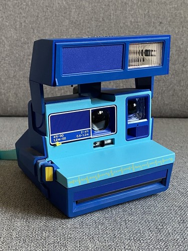 Polaroïd 600 party blue - 600,