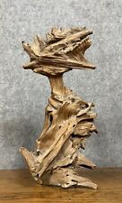 Art brutaliste: sculpture