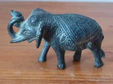 Figurine éléphant en bronze