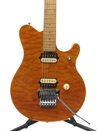 Music man axis - man,