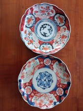 2 assiettes ancienne en porcelaine japonaise décor floral Imarie