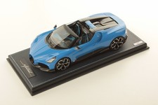 Bugatti W16 Mistral (Bleu) 1/18 MR Collection BUG015C