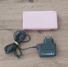 Nintendo DS Lite Rose / avec chargeur / testée et fonctionnelle 