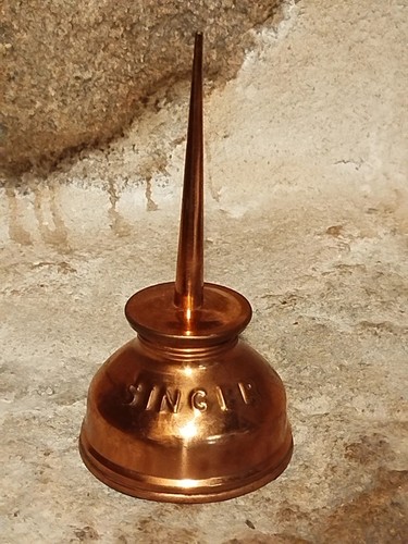 Ancienne burette huile - ancienne,
