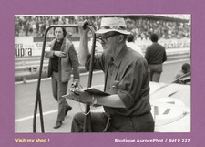 TIRAGE VERS 1975 SPORT COURSE AUTOMOBILE 24 H DU MANS,  PEOPLE AU STAND -P227