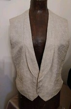 Ancien gilet écru brodé