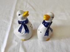 Saleron, Salière Poivrière en céramique en forme d' Oies, Canards