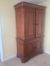 armoire wardrobe