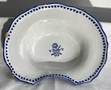 PLAT OVALE A BARBE FAIENCE