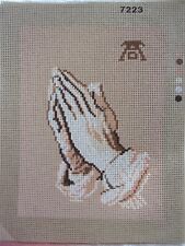 N° 7223  CANEVAS A FAIRE VASE MAINS  24 cm x 18 cm sans fil et sans aiguille