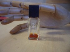 Miniature Parfum Rochas