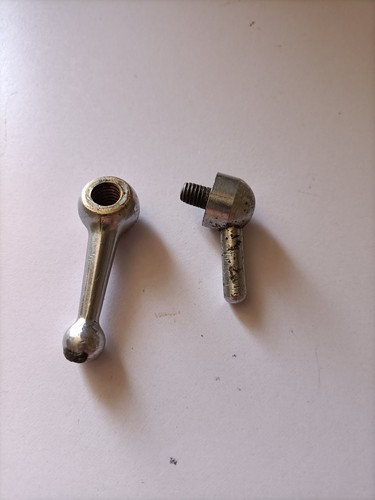 Lot ecrous papillon peugeot - lot,