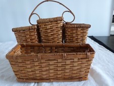 Accessoire de bureau, porte courrier, support stylo, carnet, crayon ...en rotin