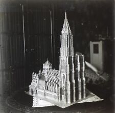 Photo d’un maquette de la cathédrale de Strasbourg c1930 Plaque Stereo Vintage 