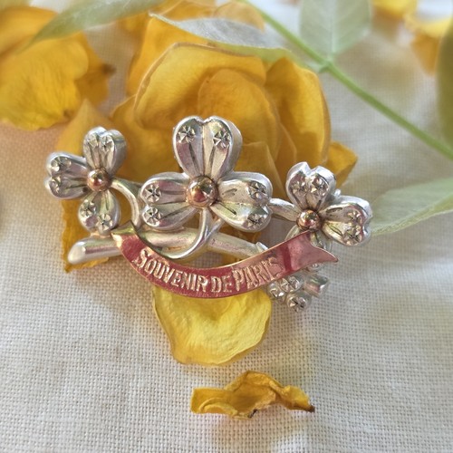 Petite broche ancienne fleurs