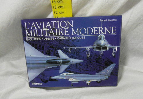 Livre sur aviation militaire - livre,