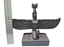 Statue égyptienne de la