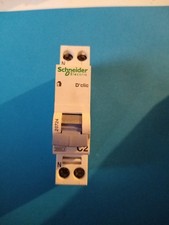DISJONCTEUR SCHNEIDER REF  20724 -2A D'CLIC Courbe C  