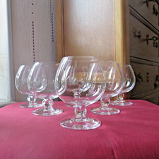6 verres a cognac en cristal  Daum modèle boléro  H 11,5 cm signé