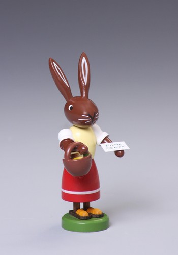 Lapin avec panier - lapin, À