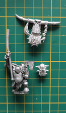 Warhammer  Old world :  bannière orque noir /black orc  (orcs et gobelins)
