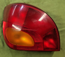 Feu arriere gauche FORD FIESTA 4