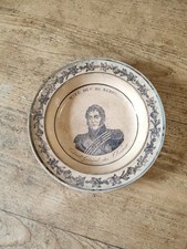 Assiette  Historique "DUC DE BERRY Colonel Général des Chasseurs" - Ancienne 