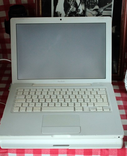 Macbook a1181 mgh - macbook,