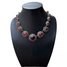 Collier vintage Yves Saint-Laurent Haute couture Statement Necklace French Brand