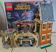 lego batman 76052 : la batcave