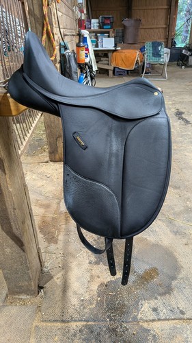 Wintec isabell dressage saddle - wintec,