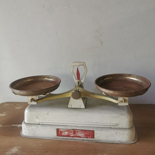 Ancienne petite balance jouet - ancienne,